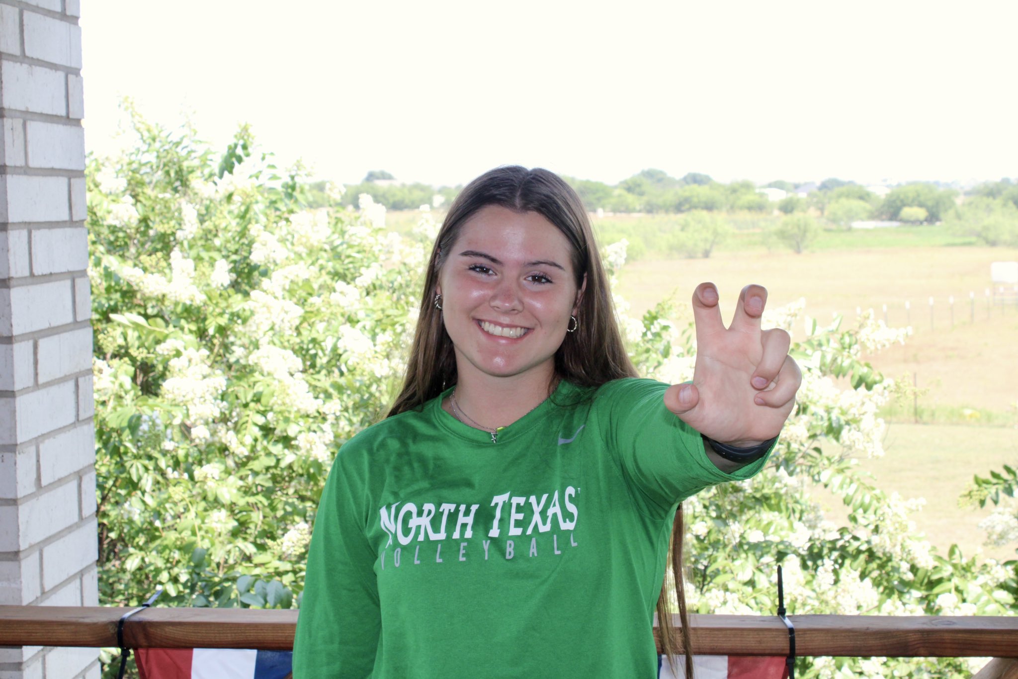 Justin Northwest volleyball star commits to North Texas 