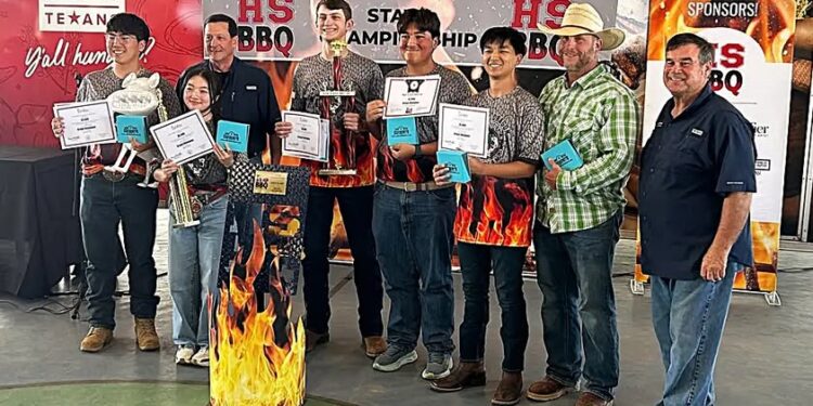 Southlake Carroll BBQ Team Beats Out 92 Teams For State Championship