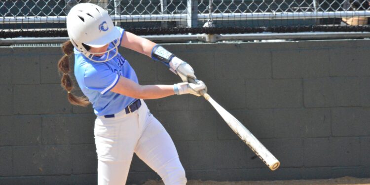 Combined no-hitter leads Centennial past Arlington Heights
