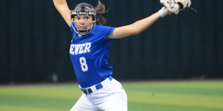 Softball Bi-District Highlights: Waxahachie star ties DFW home run record