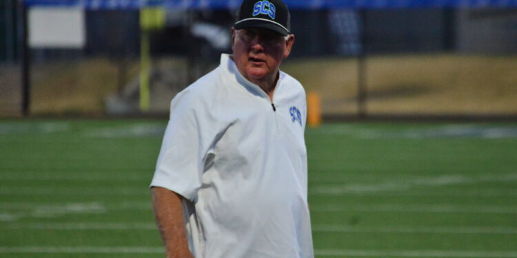 Legendary Aledo coach Steve Wood wins season opener to kick off Southwest Christian career